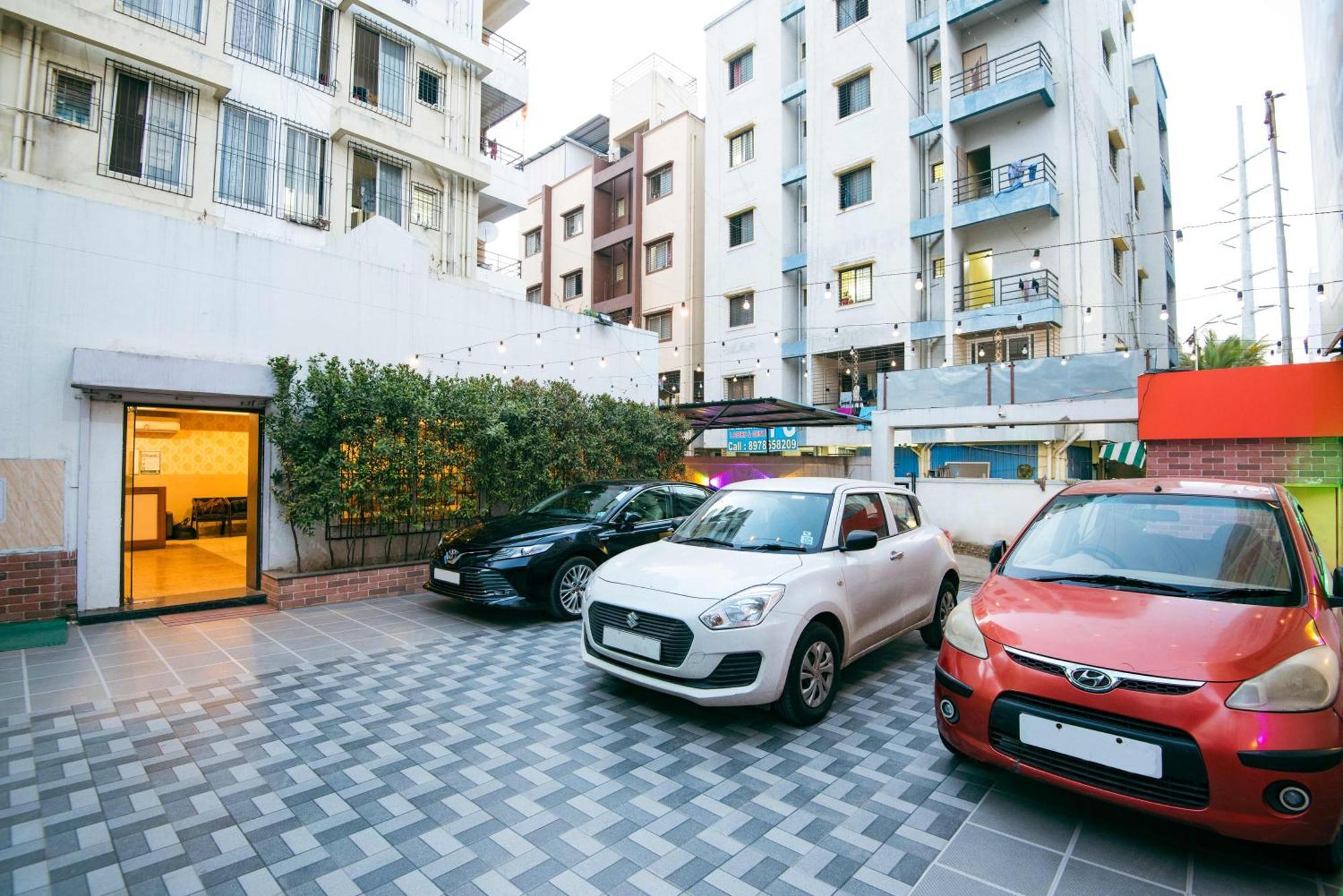 Treebo Empire Executive Premium, Hinjewadi Hotel Hinjawadi Exterior foto