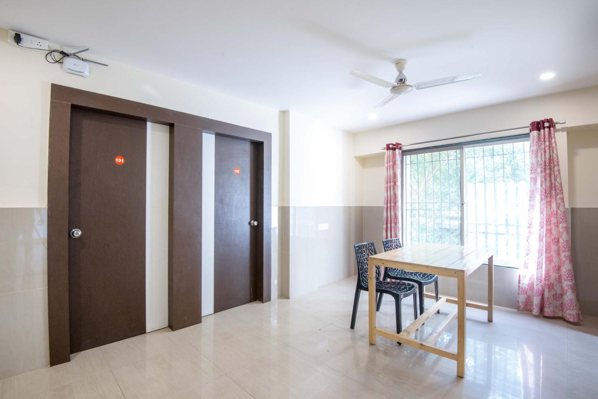 Treebo Empire Executive Premium, Hinjewadi Hotel Hinjawadi Exterior foto